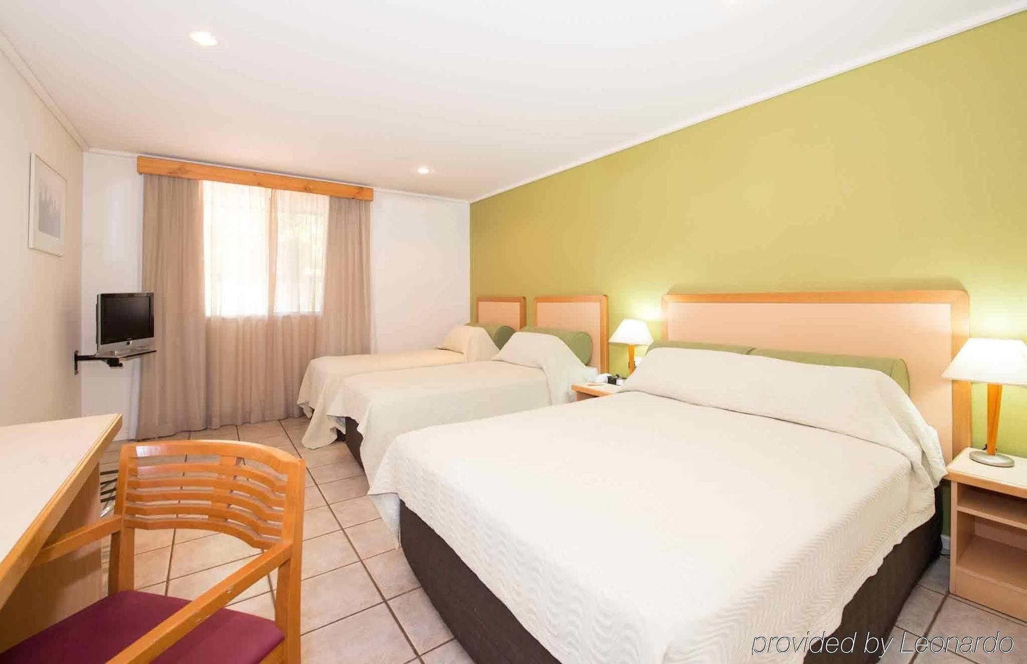 The Cambridge Kununurra Otel Dış mekan fotoğraf